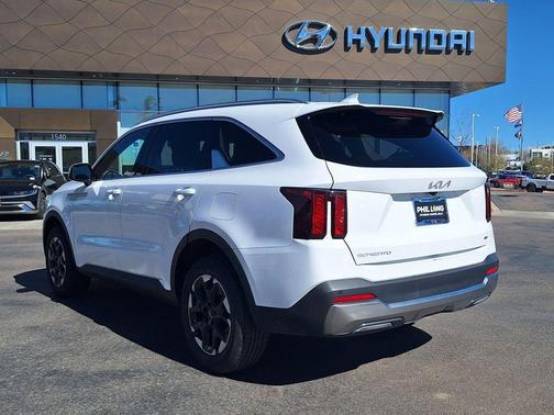 2024 Kia Sorento S