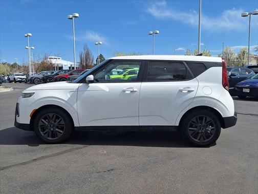 2022 Kia Soul EX