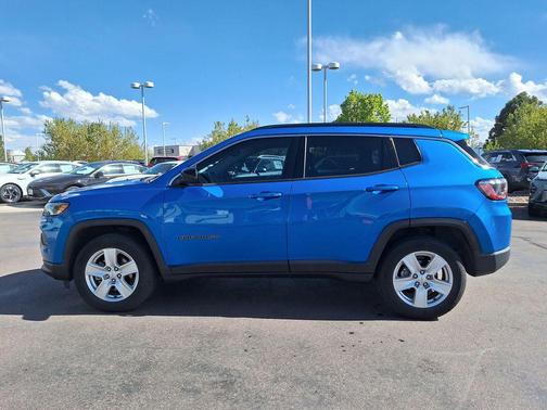Laser Blue Pearlcoat 2022 Jeep Compass Latitude