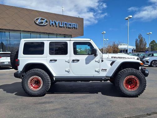Bright White Clearcoat 2018 Jeep Wrangler Unlimited Rubicon