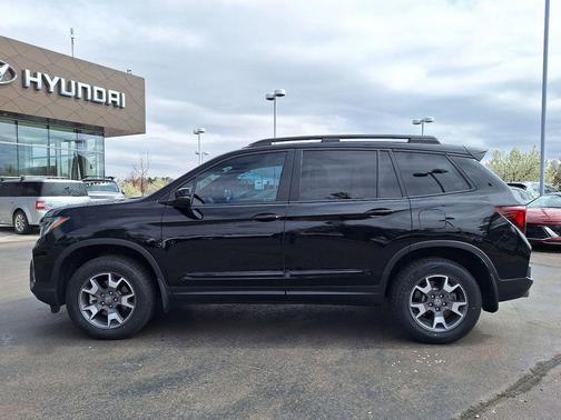 Black 2022 Honda Passport AWD TrailSport