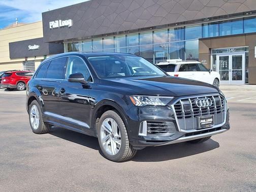 2024 Audi Q7 55 Premium Plus