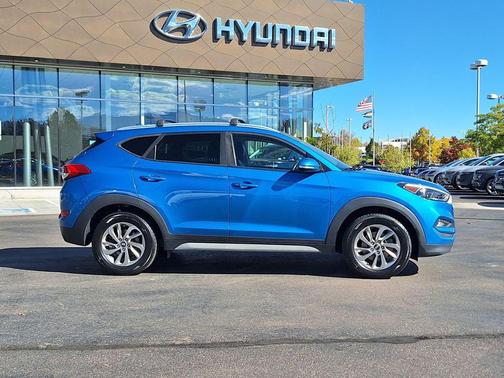 2017 Hyundai TUCSON SE Plus