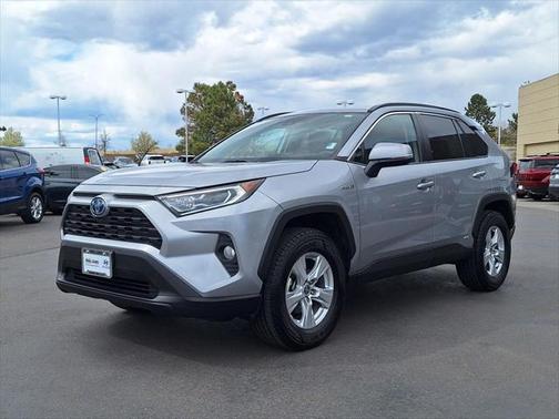 2021 Toyota RAV4 Hybrid XLE