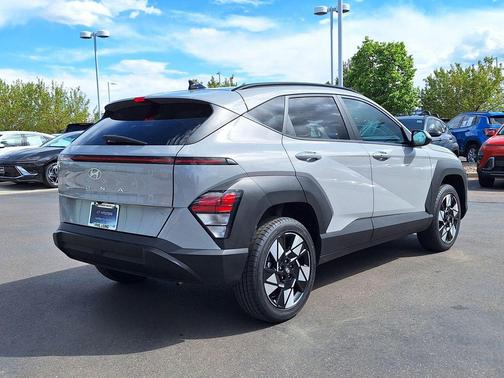 Cyber Gray Metallic 2025 Hyundai KONA SEL