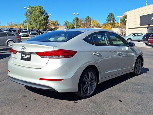 2017 Hyundai ELANTRA Value Edition