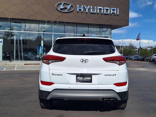 Dazzling White 2018 Hyundai TUCSON Limited