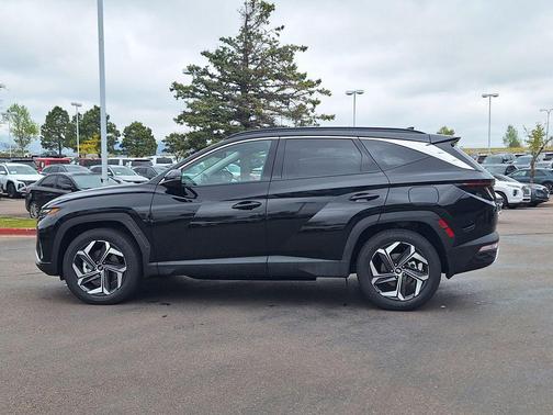 Phantom Black 2023 Hyundai TUCSON Plug-In Hybrid Limited
