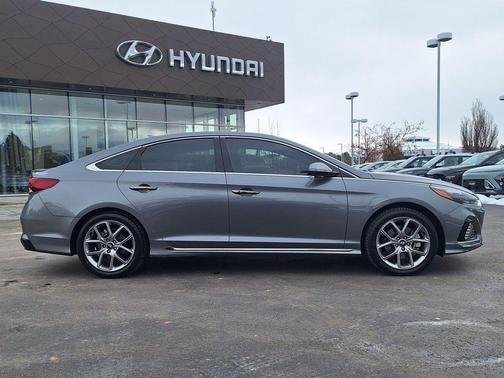 2018 Hyundai SONATA Limited 2.0T