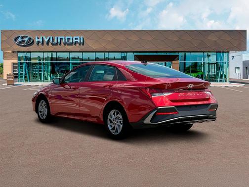 2024 Hyundai ELANTRA HEV Blue