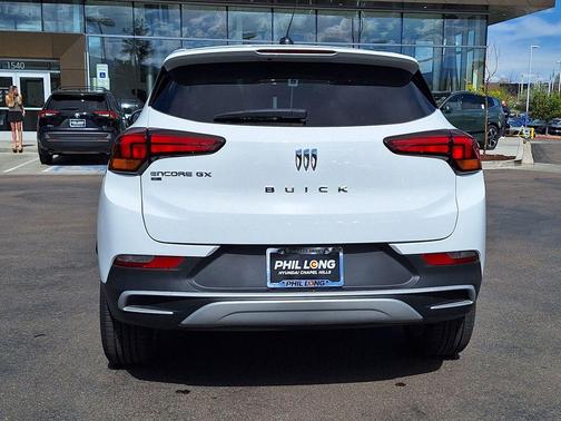 Summit White 2025 Buick Encore GX Preferred