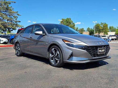 2023 Hyundai ELANTRA Limited