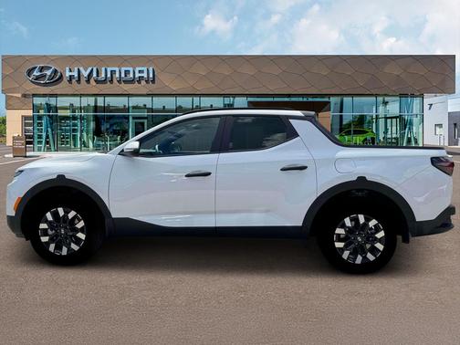 Atlas White 2026 Hyundai SANTA CRUZ SEL