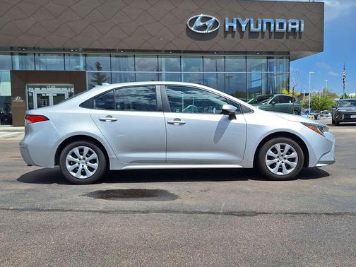 Classic Silver Metallic 2022 Toyota Corolla LE