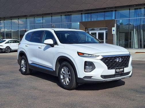 2019 Hyundai SANTA FE SE 2.4