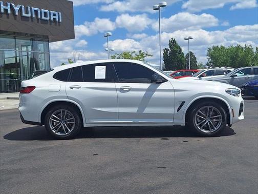 2021 BMW X4 xDrive30i