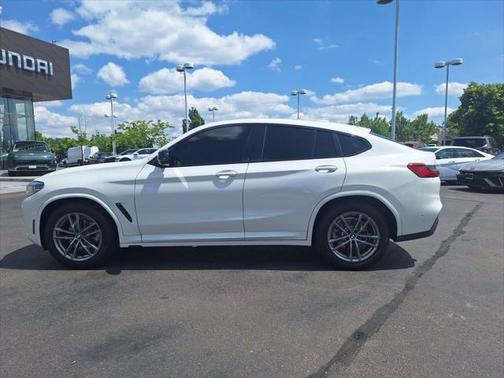 2021 BMW X4 xDrive30i