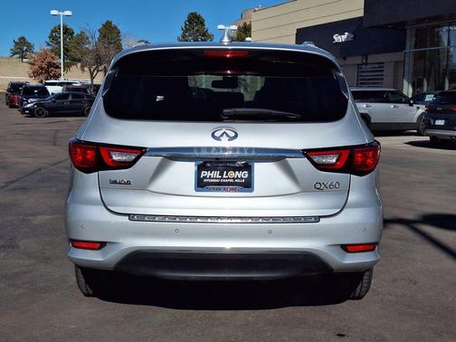 2018 INFINITI QX60 Base