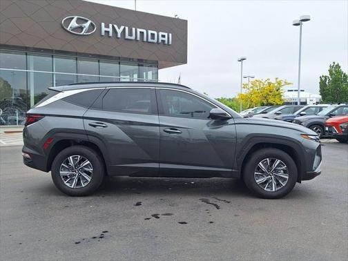 2024 Hyundai TUCSON Hybrid Blue