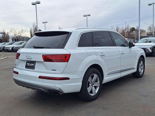 2018 Audi Q7 2.0T Premium Plus