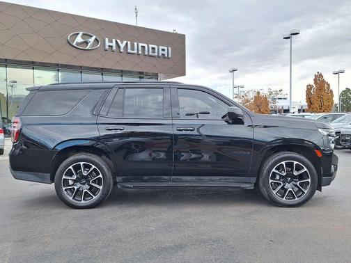 2023 Chevrolet Tahoe 4WD RST