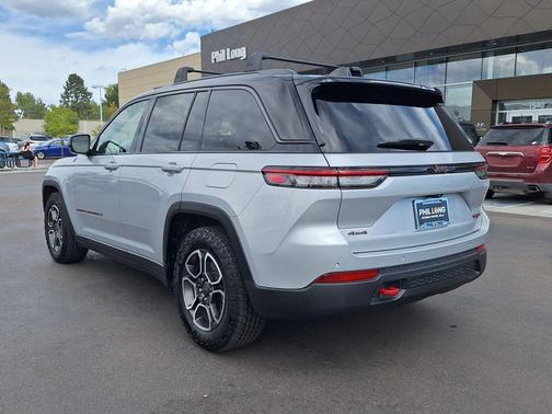 2022 Jeep Grand Cherokee Trailhawk