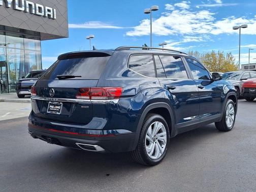 2022 Volkswagen Atlas 3.6L SE w/Technology