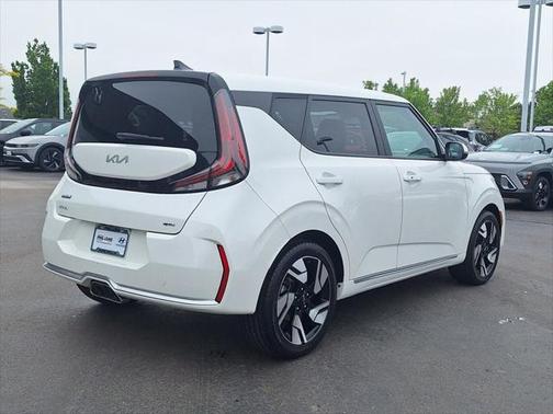 2023 Kia Soul GT-Line