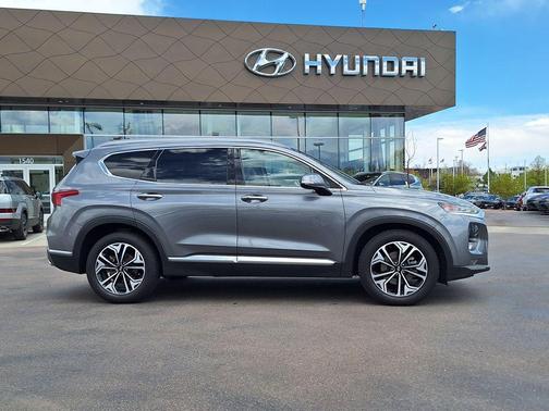 Machine Gray 2019 Hyundai SANTA FE Ultimate 2.0T