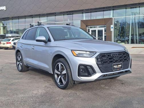 2023 Audi Q5 45 S line Premium Plus