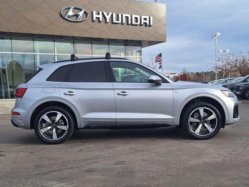 2023 Audi Q5 45 S line Premium Plus