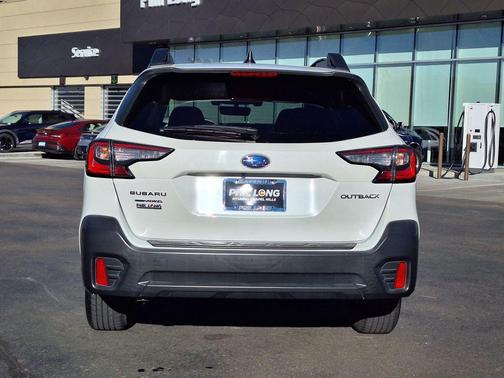 2022 Subaru Outback Premium