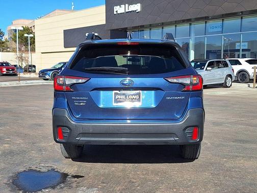 Abyss Blue Pearl 2022 Subaru Outback Premium