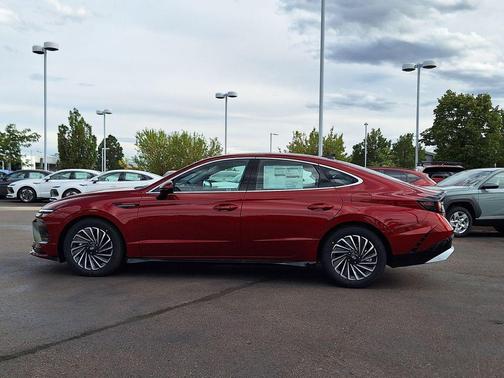 Ultimate Red 2026 Hyundai SONATA Hybrid SE