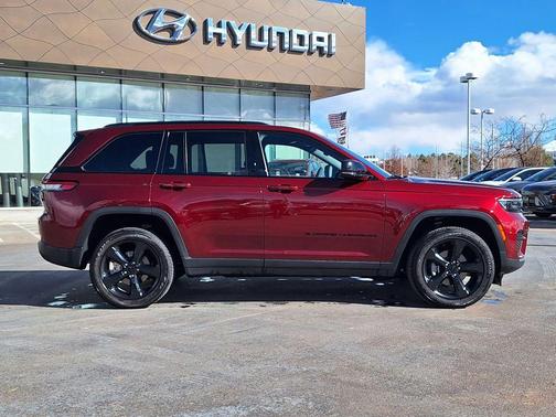 2024 Jeep Grand Cherokee Altitude