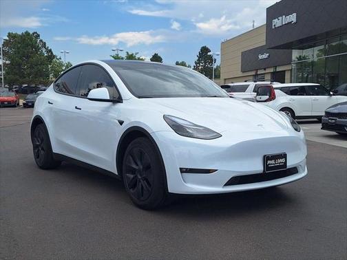 2024 Tesla Model Y Long Range Dual Motor All-Wheel Drive