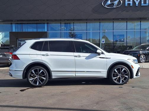 2022 Volkswagen Tiguan 2.0T SEL R-Line 4MOTION