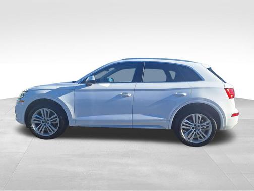 2018 Audi Q5 2.0T Tech Premium