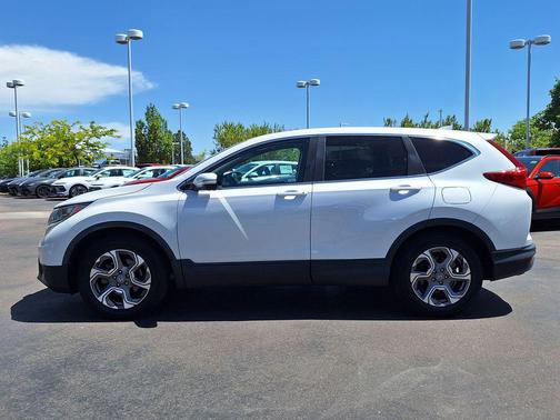 White 2019 Honda CR-V EX