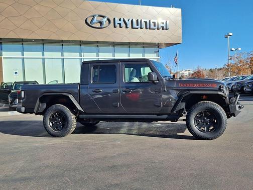 2021 Jeep Gladiator Mojave 4X4