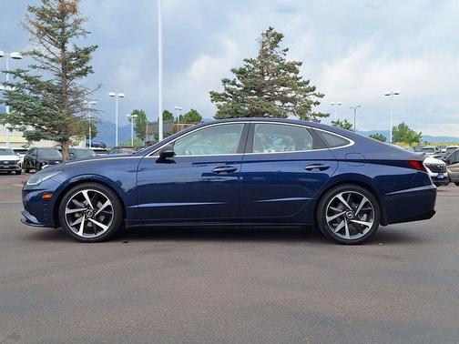 2022 Hyundai SONATA SEL Plus