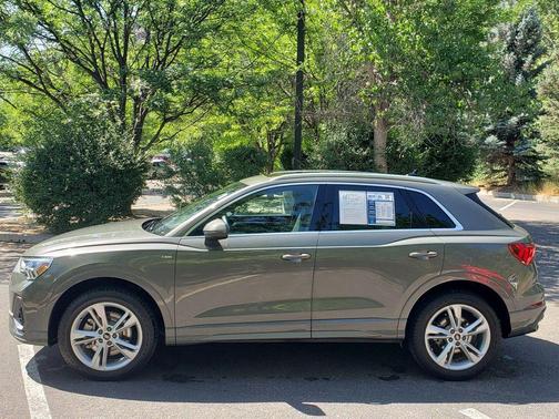 2022 Audi Q3 45 S line Premium Plus