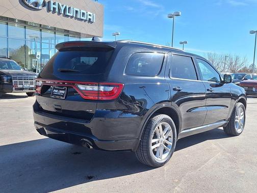DB Black Crystal Clearcoat 2023 Dodge Durango GT Plus