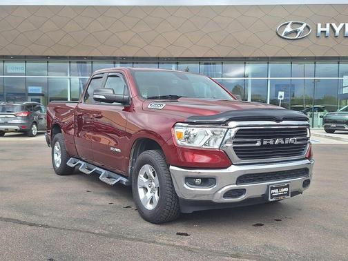 Delmonico Red Pearlcoat 2021 RAM 1500 Big Horn/Lone Star