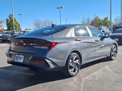 2025 Hyundai ELANTRA Sport
