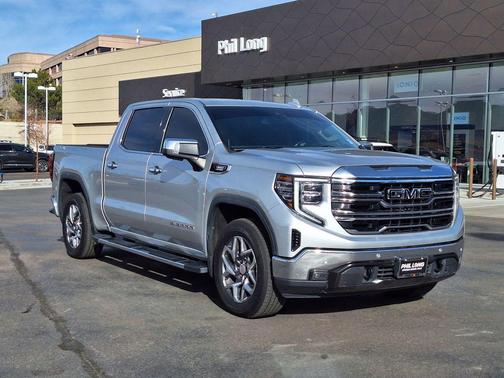 2022 GMC Sierra 1500 SLT