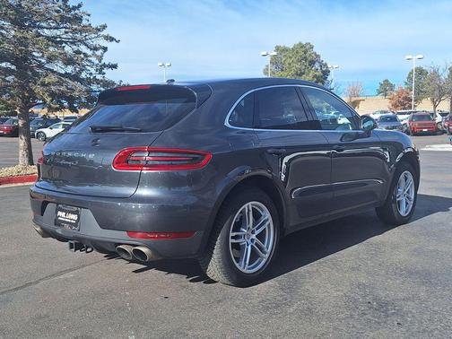 2017 Porsche Macan S