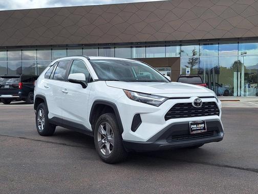 Ice 2025 Toyota RAV4 XLE