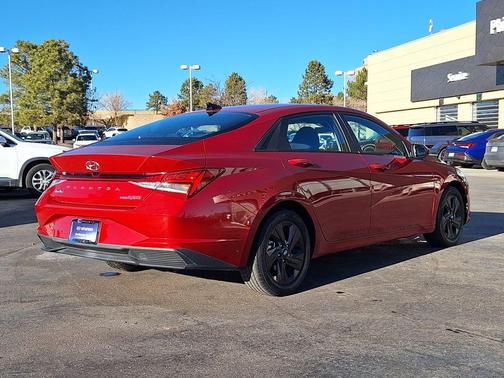 2022 Hyundai ELANTRA HEV Blue