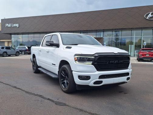Bright White Clearcoat 2021 RAM 1500 Big Horn/Lone Star
